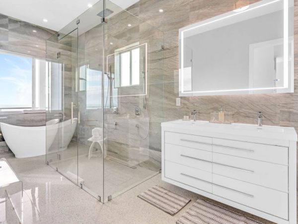 Marathon Four Bedroom Oceanfront Residence