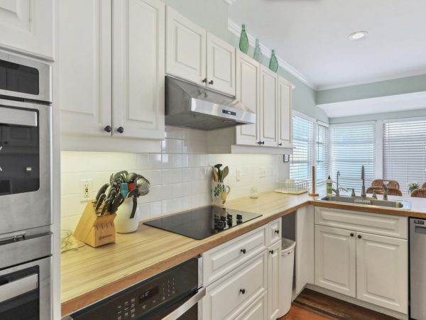 Rare Find Boca Grande Six Bedroom Luxury Vacation Home Steps to Beach