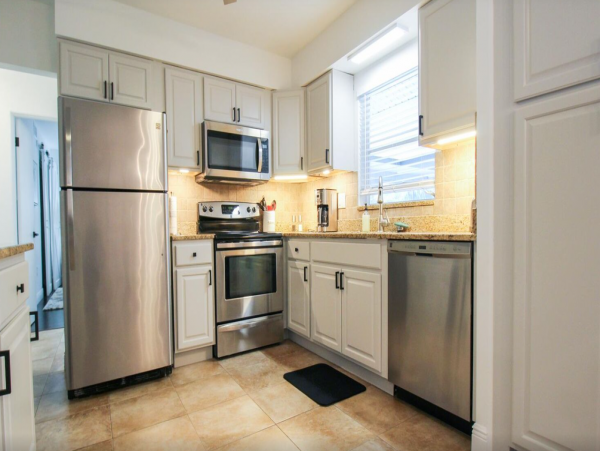 Stunning 3 Bedroom Vacation Rental with Private Pool