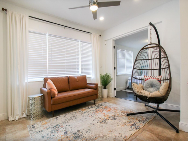 Stunning 3 Bedroom Vacation Rental with Private Pool