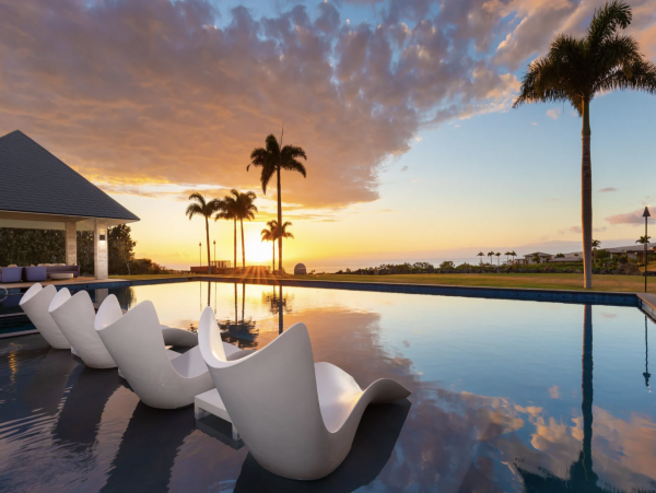 Pure Luxury Amazing Big Island Pool Home