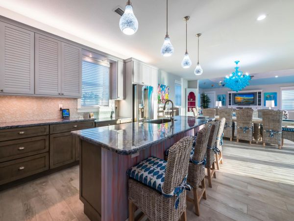 Gulf Front Upscale Four Bedroom Vacation Home in Holmes Beach