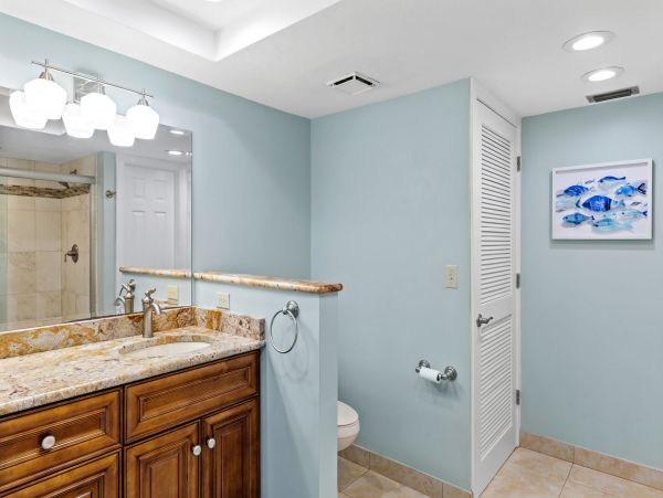 Punta Rassa Peninsula Vacation Condo Two Bedroom