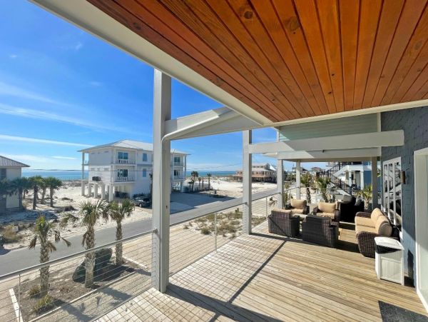 Five Bedroom  Gulf View Vacation Rental Home in Pensacola Beach