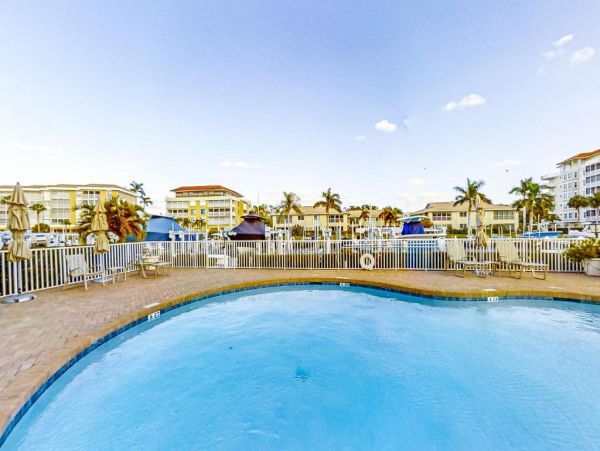 Marco Island Vacation Condo Three Bedroom