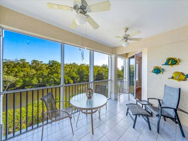 Water Views Fort Myers Vacation Condo Three Bedroom
