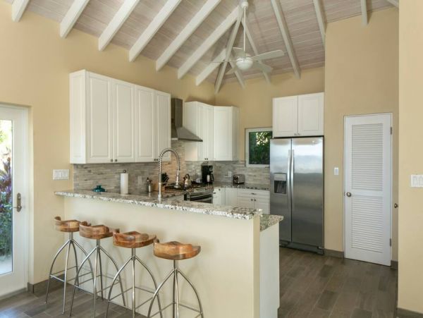 Caribbean Rental with 7 Bedrooms and Great Views