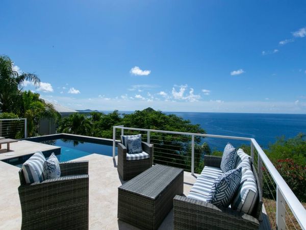 Caribbean Rental with 7 Bedrooms and Great Views