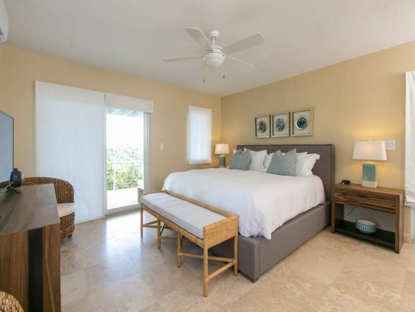 Caribbean Rental with 7 Bedrooms and Great Views