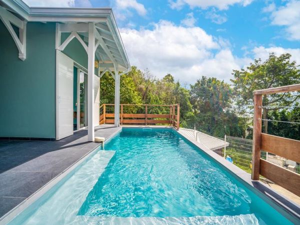 Sea View Four Bedroom Vacation Rental Home in Martinique