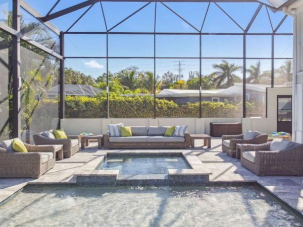 Sarasota Canal Front Vacation Home Four Bedroom