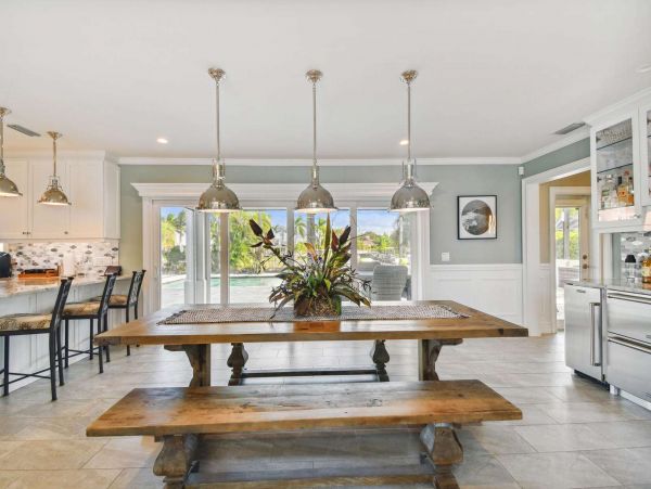 Sarasota Canal Front Vacation Home Four Bedroom