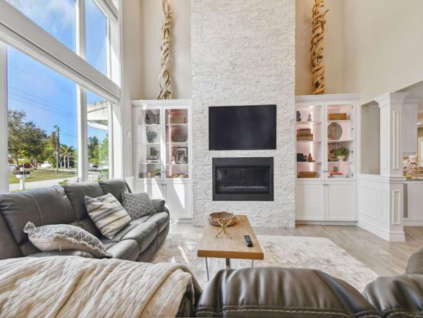 Sarasota Canal Front Vacation Home Four Bedroom
