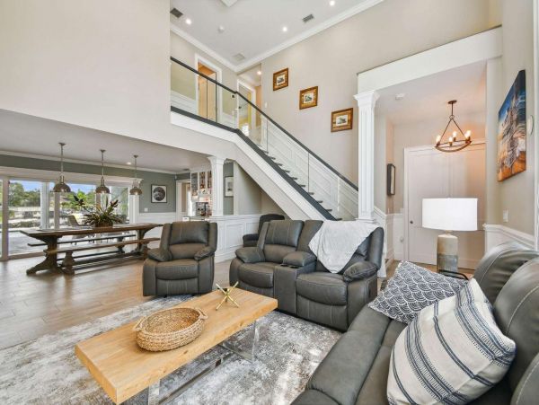 Sarasota Canal Front Vacation Home Four Bedroom