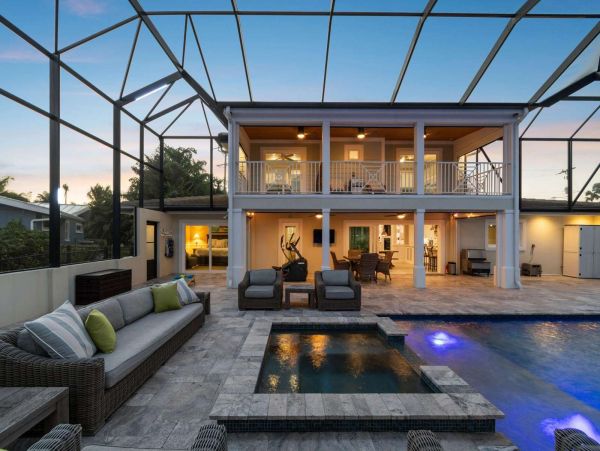 Sarasota Canal Front Vacation Home Four Bedroom