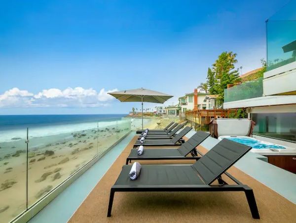 Stunning Views Malibu Vacation Home Sleeps 10 Guests