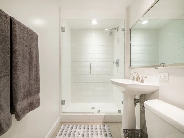 Stunning Views Malibu Vacation Home Sleeps 10 Guests