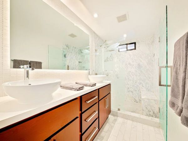 Stunning Views Malibu Vacation Home Sleeps 10 Guests