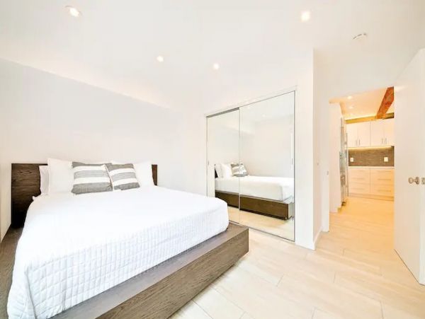 Stunning Views Malibu Vacation Home Sleeps 10 Guests