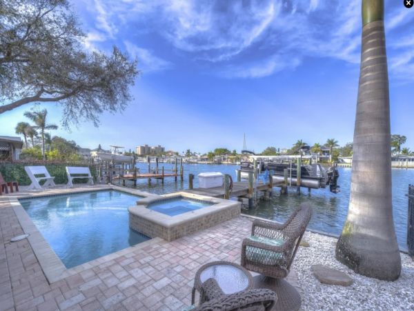 Indian Rocks Beach 3 Bedroom Rental with Stunning Views