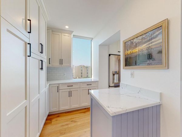 Gulf-front 3 Bedroom Condo in Longboat Key