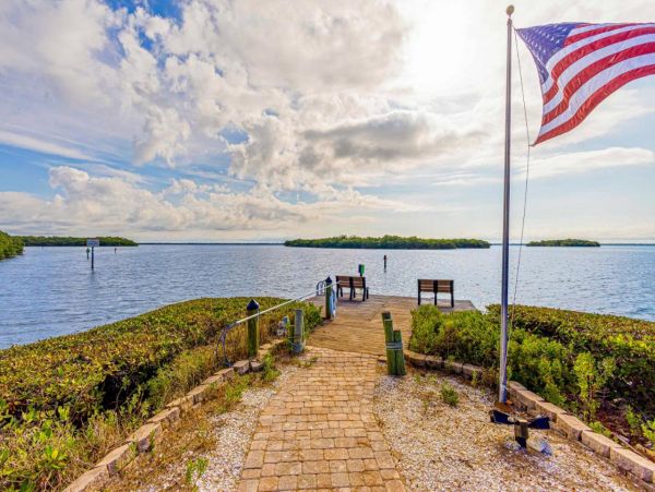 Gulf-front 3 Bedroom Condo in Longboat Key