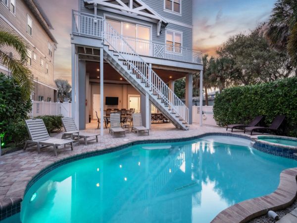 Luxury Siesta Key Vacation Rental - Beachfront Villa Near Siesta Key Village