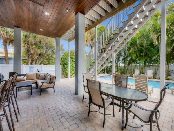 Luxury Siesta Key Vacation Rental - Beachfront Villa Near Siesta Key Village