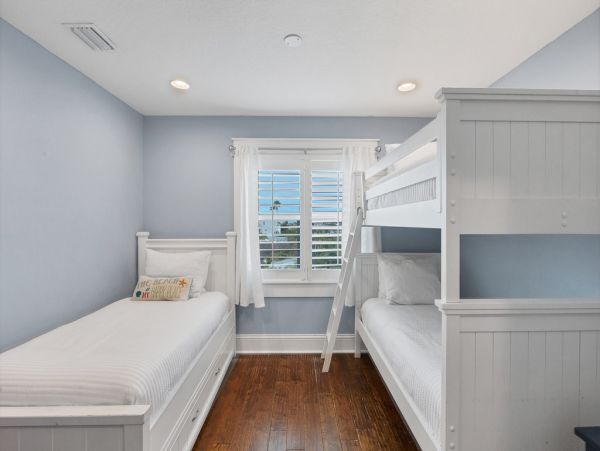 Luxury Siesta Key Vacation Rental - Beachfront Villa Near Siesta Key Village