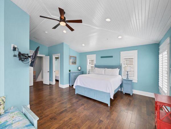 Luxury Siesta Key Vacation Rental - Beachfront Villa Near Siesta Key Village