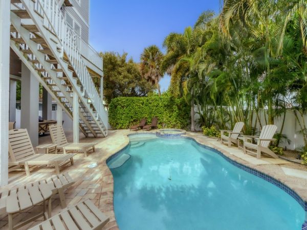 Luxury Siesta Key Vacation Rental - Beachfront Villa Near Siesta Key Village