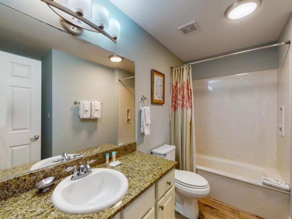 Ocean View Vacation Condo 2 Bedroom in Panama City Beach