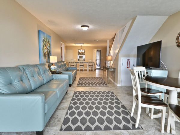Full Ocean Views 5 Bedroom Vacation Rental