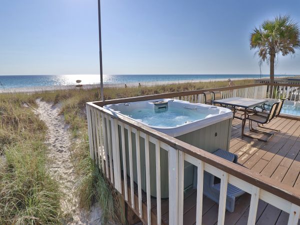 Full Ocean Views 5 Bedroom Vacation Rental