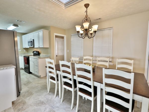 Full Ocean Views 5 Bedroom Vacation Rental
