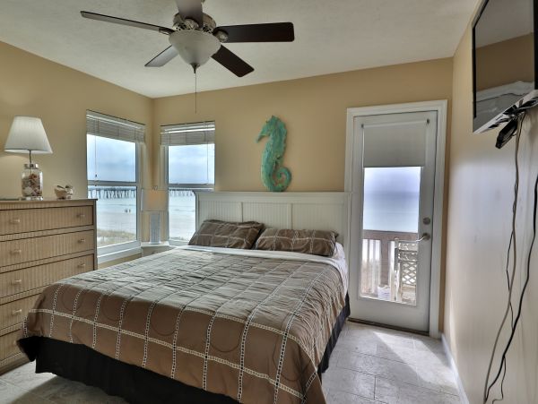 Full Ocean Views 5 Bedroom Vacation Rental