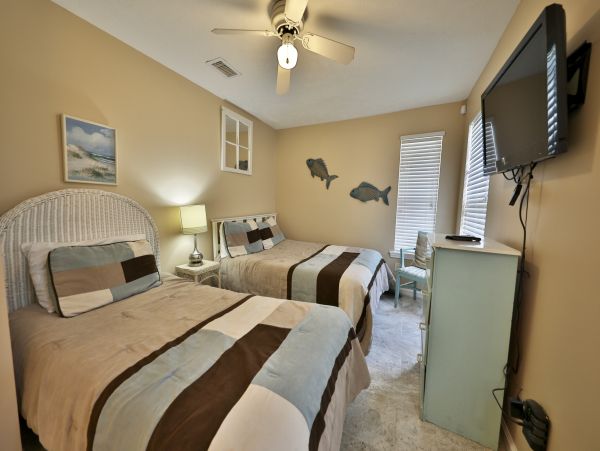 Full Ocean Views 5 Bedroom Vacation Rental