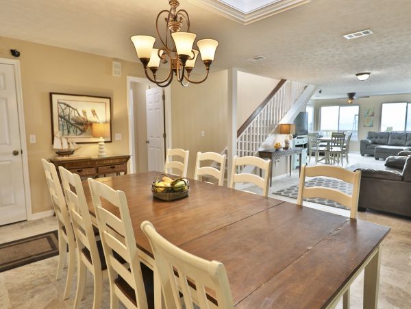 Full Ocean Views 5 Bedroom Vacation Rental