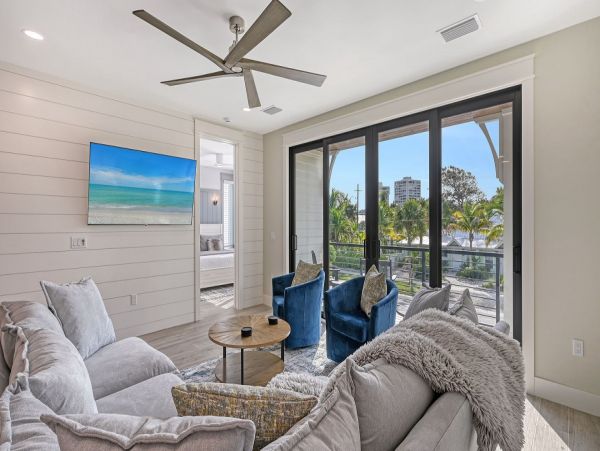 Luxury Vacation Rental 7 Bedroom, Private Pool & Terrace