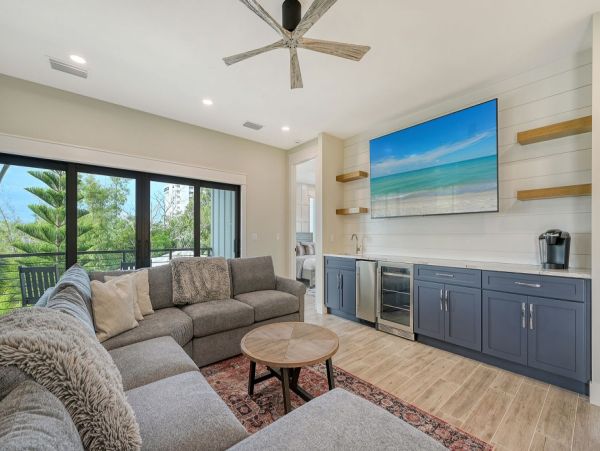 Luxury Vacation Rental 7 Bedroom, Private Pool & Terrace