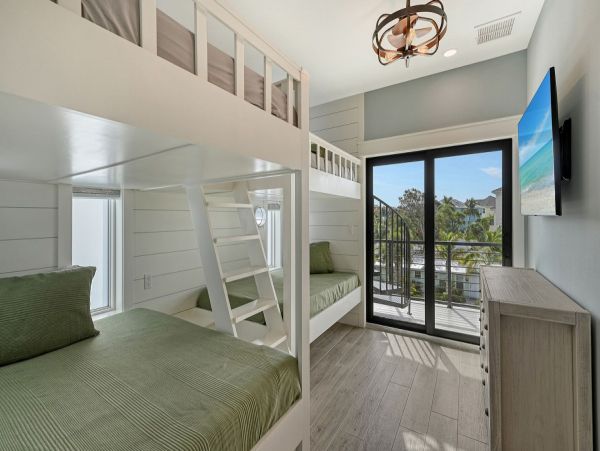 Luxury Vacation Rental 7 Bedroom, Private Pool & Terrace