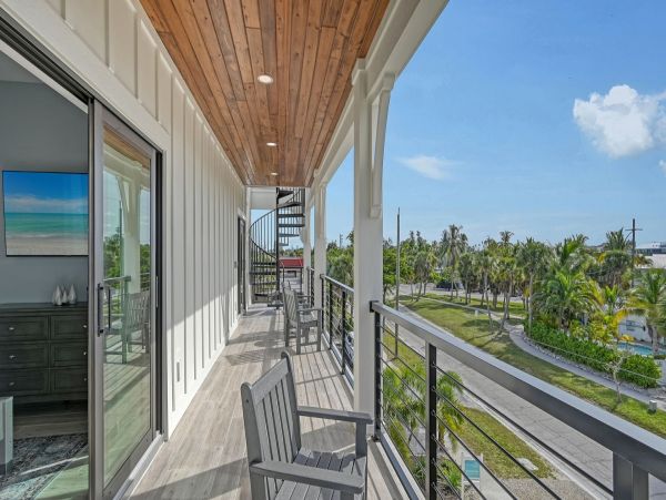 Luxury Vacation Rental 7 Bedroom, Private Pool & Terrace