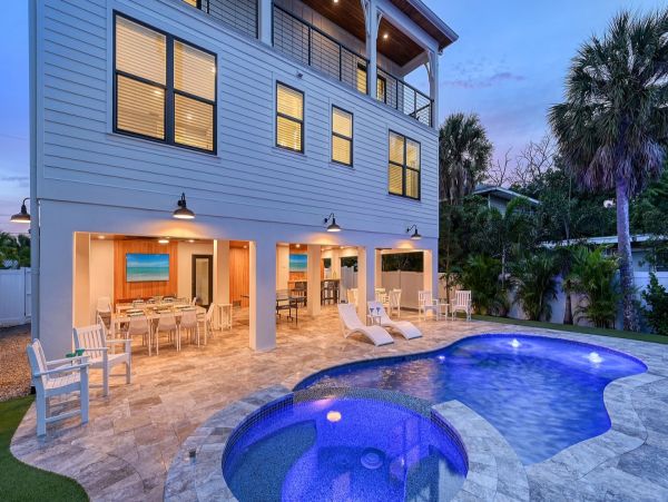 Luxury Vacation Rental 7 Bedroom, Private Pool & Terrace