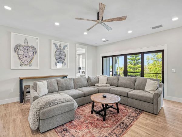 Luxury Vacation Rental 7 Bedroom, Private Pool & Terrace