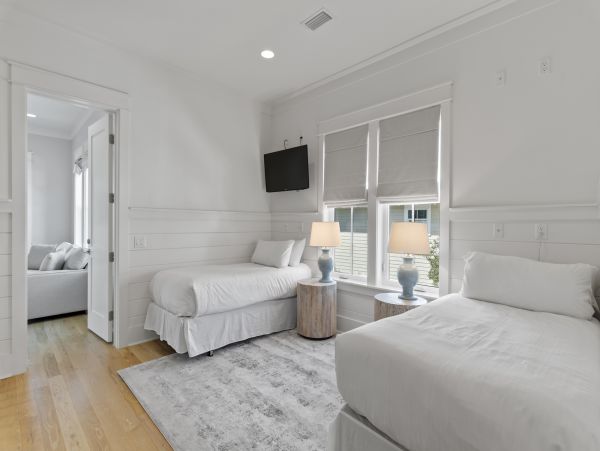 Santa Rosa Beach Beautiful Four Bedroom Vacation Rental