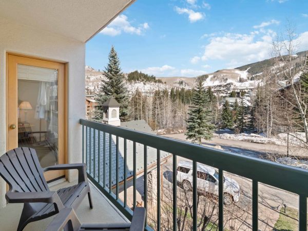 Beaver Creek Two Bedrooms Ski in / Ski out