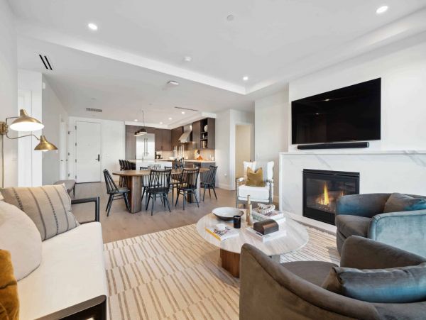 Two Bedroom Mountain Modern Retreat