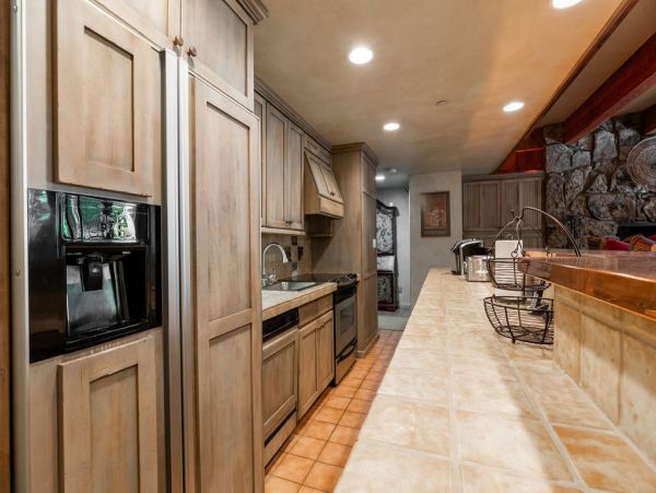 Vail Village 2 Bedroom Luxury Condo