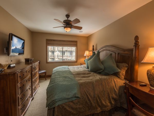 Vail Village 2 Bedrooms Penthouse