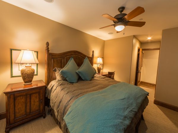 Vail Village 2 Bedrooms Penthouse